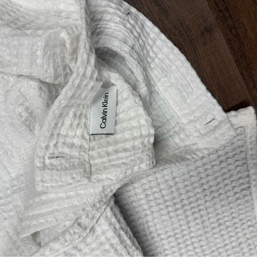 Calvin Klein White Textured Throw